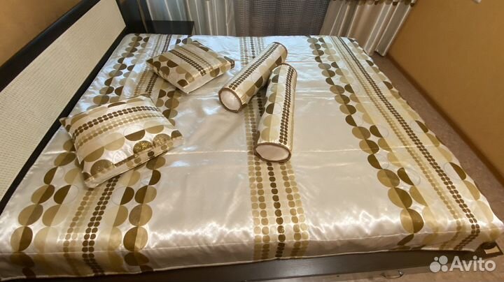 Шторы и накидка