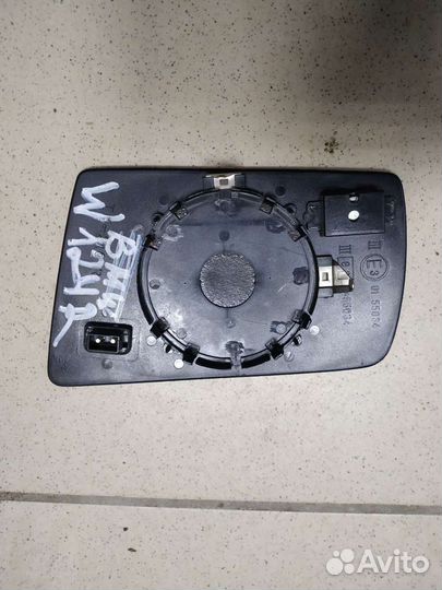 Вставки зеркала Mercedes 124