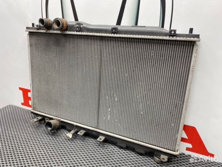 Радиатор охлаждения двигателя Honda Civic FD(4Д)