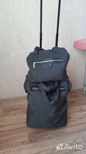 Сумка Чемодан на колесах