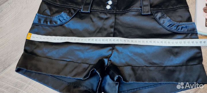 Атласные шорты + джемпер Versace jeans