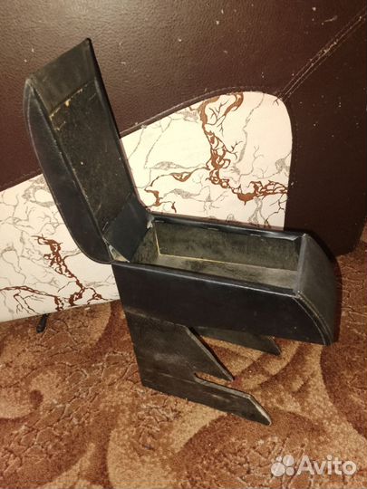 Подлокотник для авто