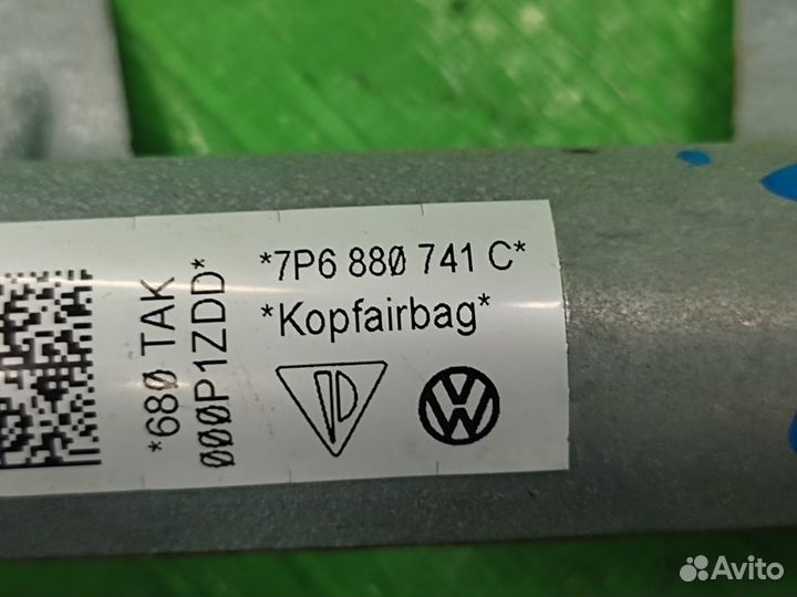 Шторка безопасности левая VW Touareg NF 2010-2018