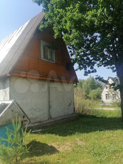 Дом 10 м² на участке 6 сот.