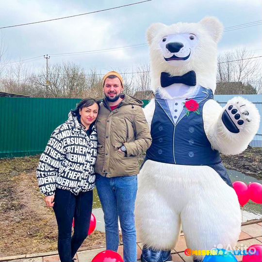 Белый мишка поздравляет, анимация