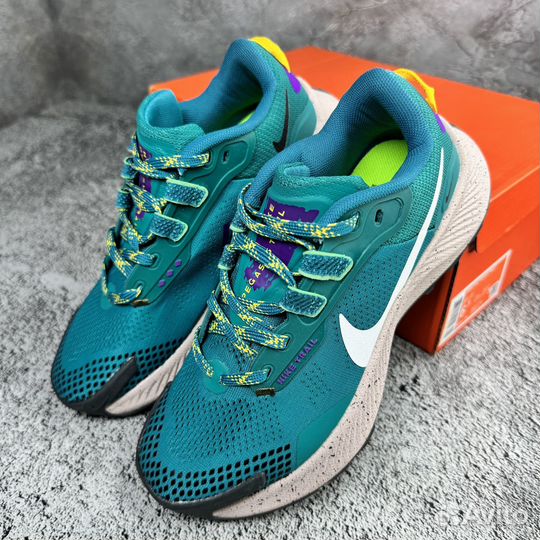 Кроссовки nike pegasus trail 3 зеленые