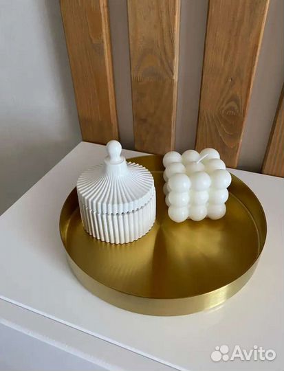 Золотые подносы Zara