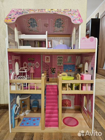 Домик кукольный