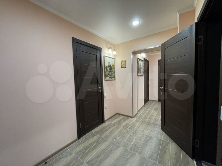 3-к. квартира, 71,7 м², 1/5 эт.