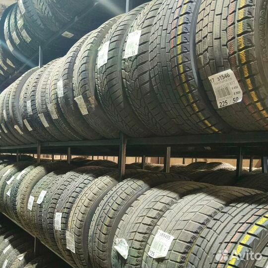 Opera NEA 01 225/55 R17 95L