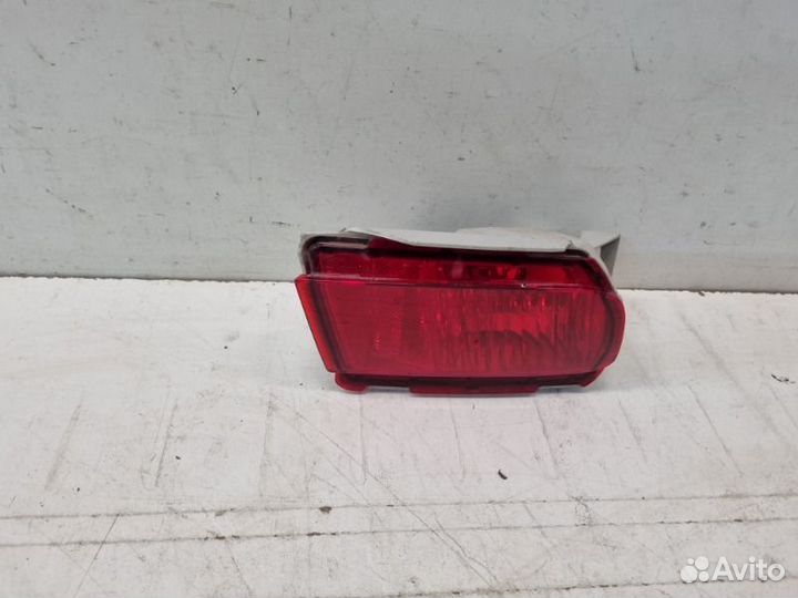 Фонарь противотуманный задний правый Toyota Land