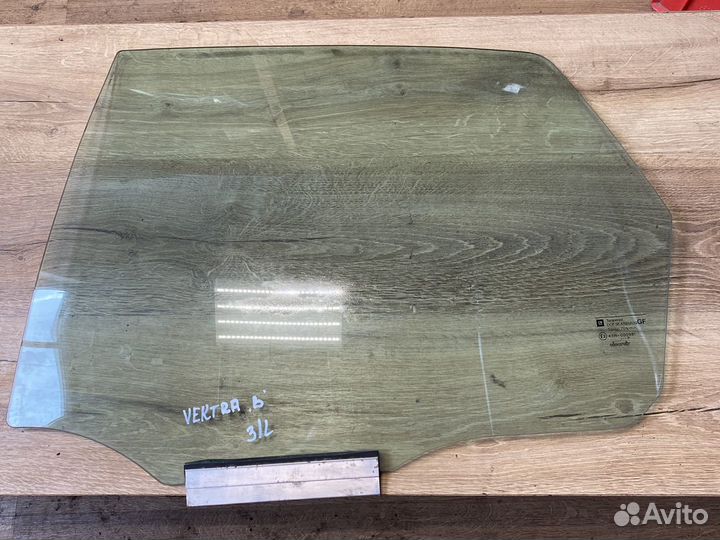 Opel vectra б заднее левое стекло двери