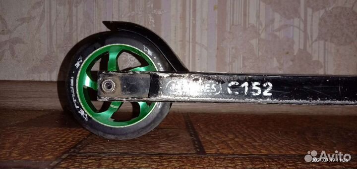 Трюковой самокат