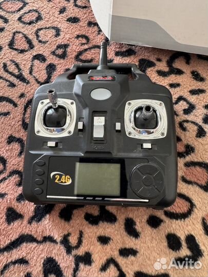 Квадрокоптер syma x5