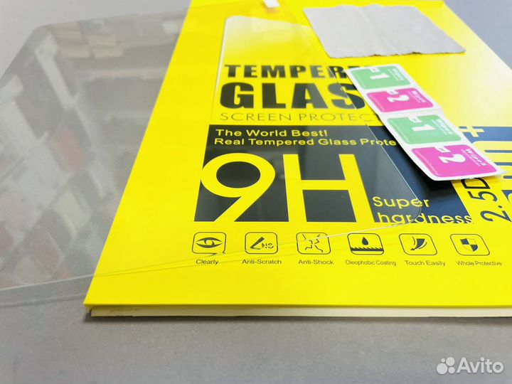 Защитное стекло iPad Pro 12.9 (2018-2021)