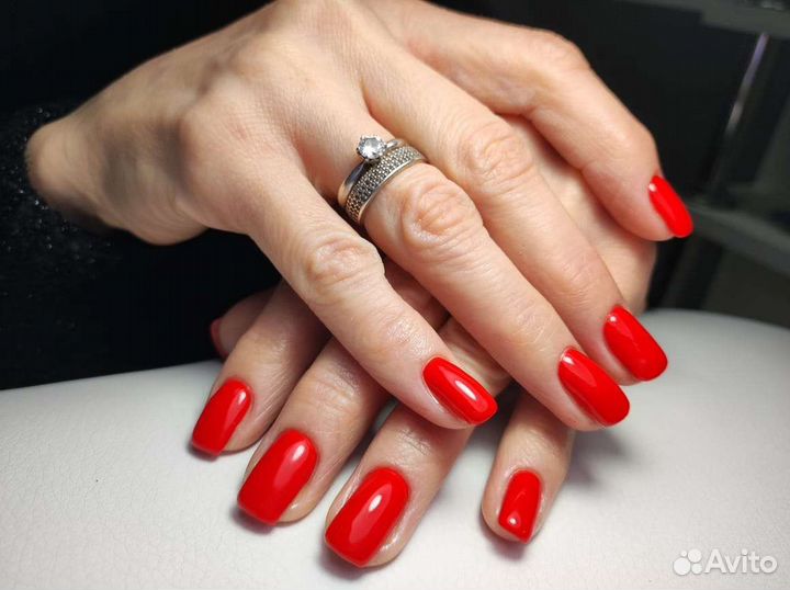 Мастер маникюра и педикюра