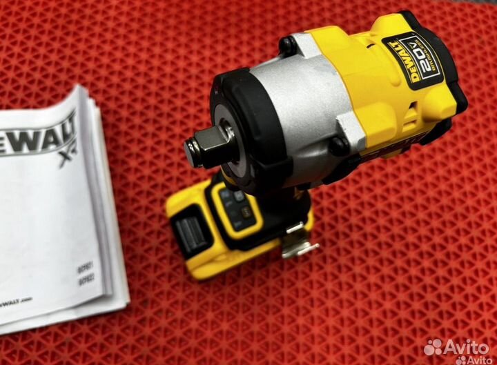 Гайковерт аккумуляторный dewalt DCF921