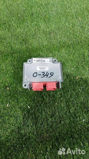 Блок управления подушками безопасности Tesla