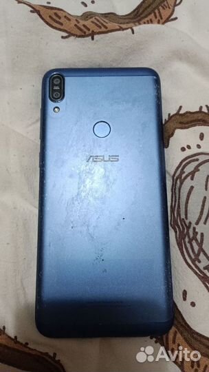 ASUS ZenFone Max Pro M1 ZB602KL, 4/64 ГБ