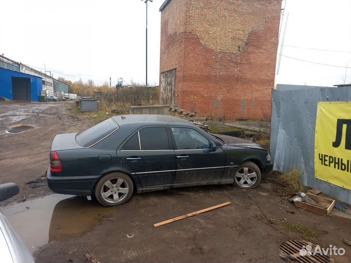 Mersedes w202