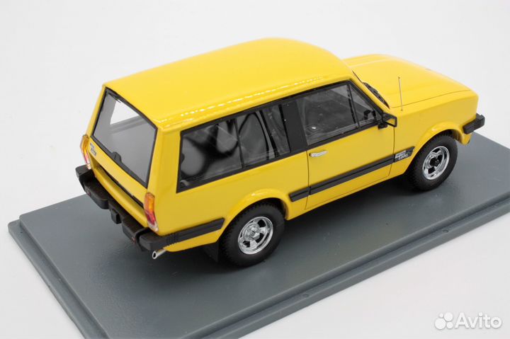 Monteverdi Safari (1976) neo в 1:43 с дефектом