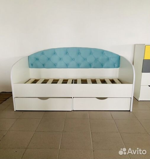 Кровать диван новая