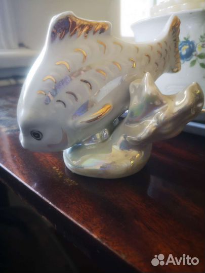 Карп статуэтка