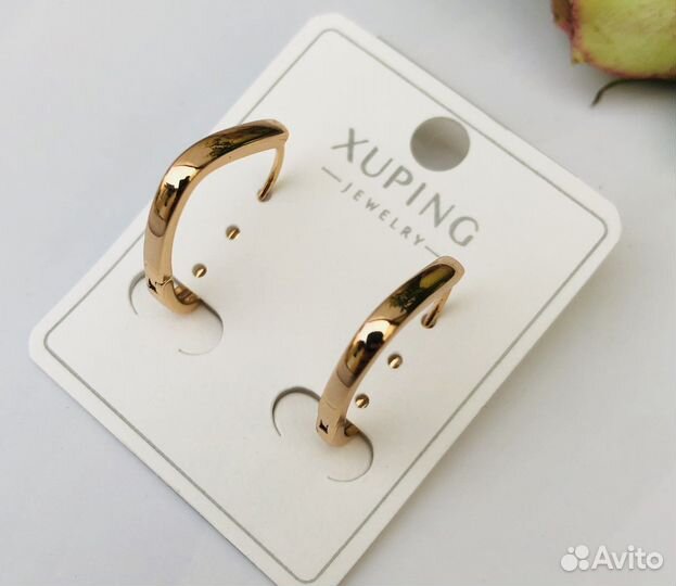 Серьги из медицинского сплава