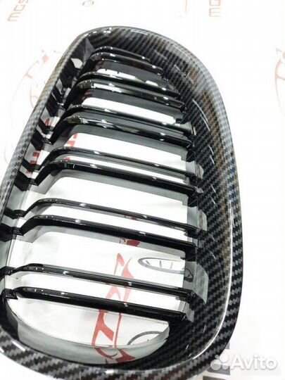 Ноздри BMW 5 серии E60 03-10г Под карбон