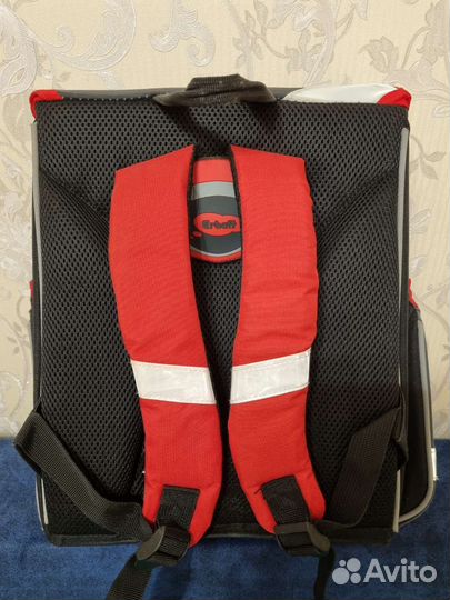 Портфель школьный для мальчика ортопедический