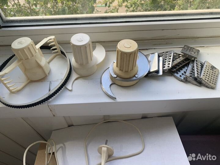 Комбайн кухонный пп-01 и Мясорубка Scarlet