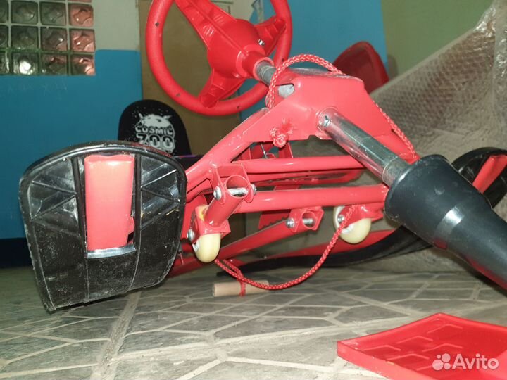 Снегокат ZooCosmiс SnowComet с колесиками красный