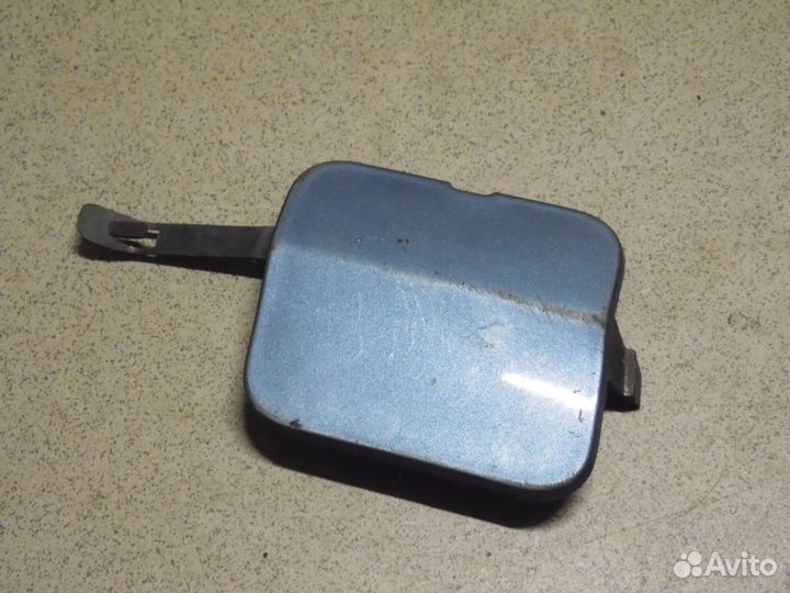 Заглушка переднего бампера Рено Логан 1