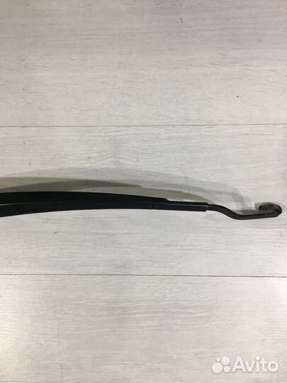 Поводок дворника правый KIA optima 3 TF 2.4 ат сед