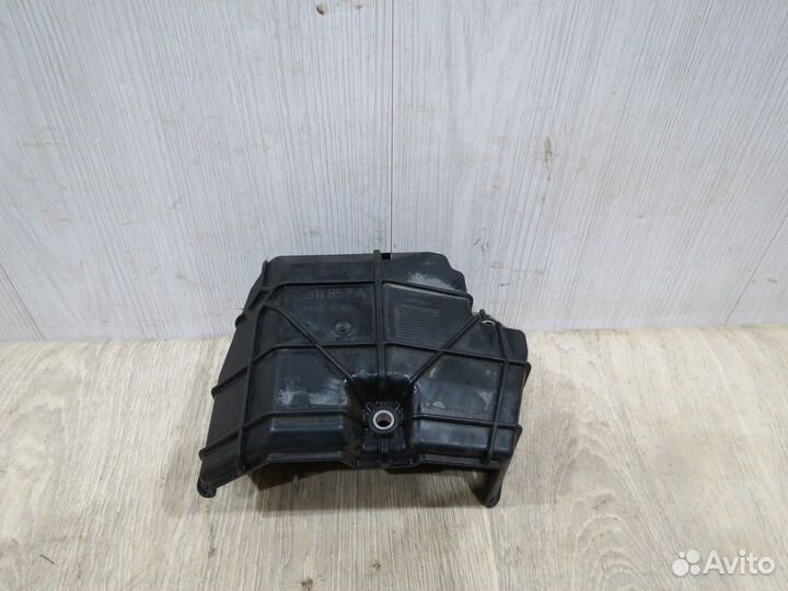 Накладка блока клапанов Porsche Cayenne 957