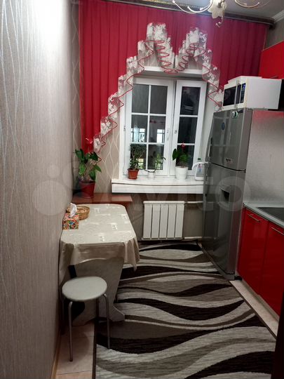 2-к. квартира, 42 м², 4/4 эт.