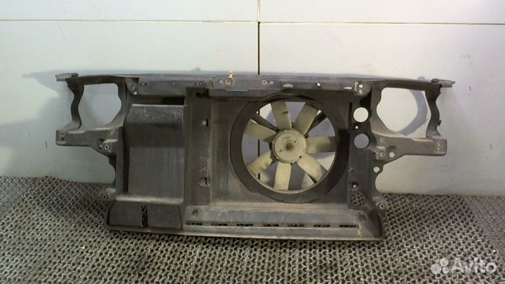 Рамка передняя Volkswagen Golf 3, 1995