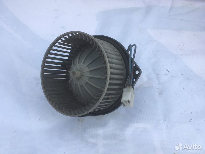 Мотор печки Nissan primera p10