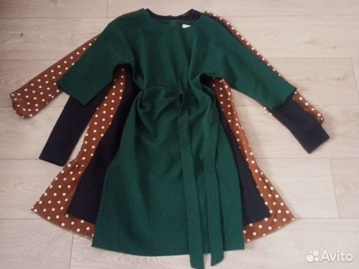 Фирменные вещи пакетом платье 3 штуки