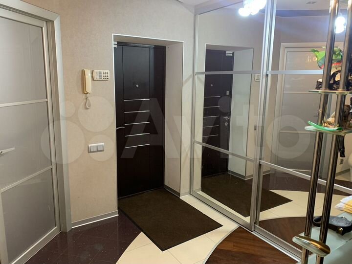 4-к. квартира, 120 м², 5/6 эт.