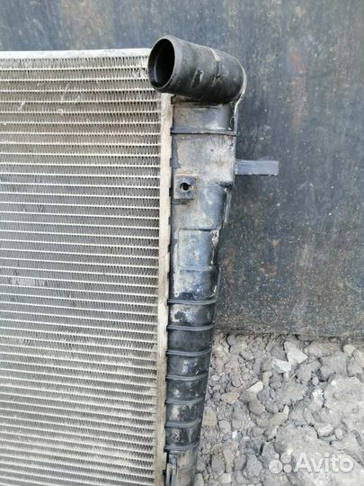 Радиатор хундай туксон 2008г
