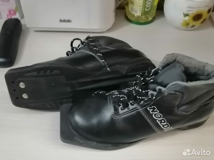 Лыжные ботинки 38 р