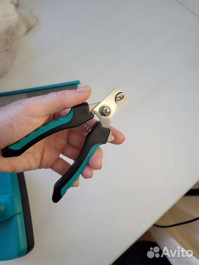 Расческа для кошек собак. Гребень. Когтерез