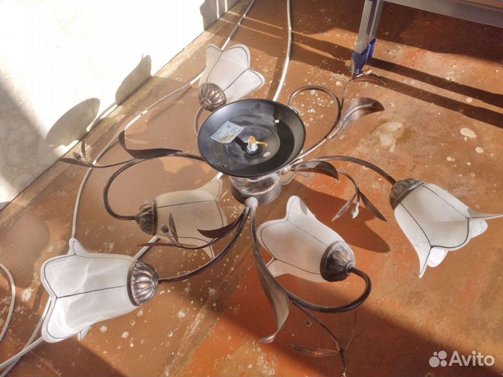 Люстра потолочная бу