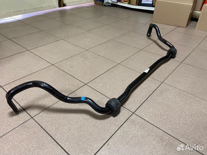 Поперечный стабилизатор