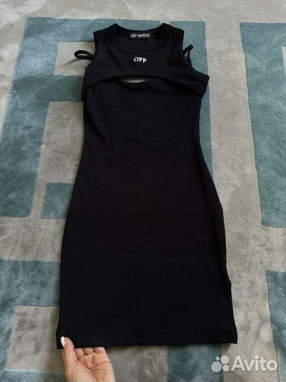 Off white платье