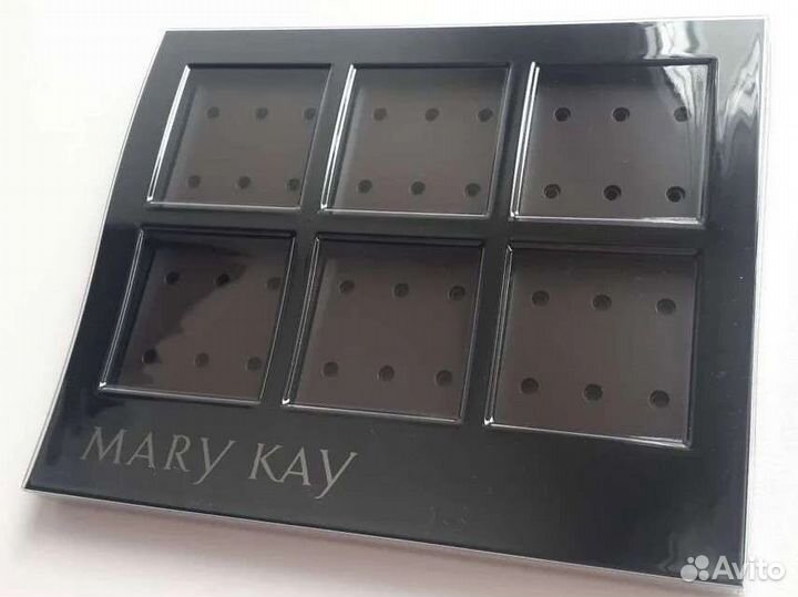 Футляр палитра Mary Kay новый