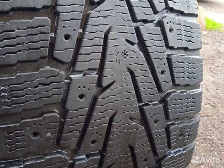 Nokian Tyres Hakkapeliitta 7 SUV 265/50 R19