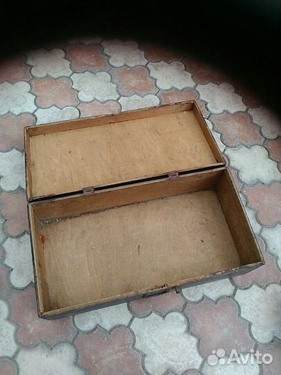 Раритетный винтажный чемодан