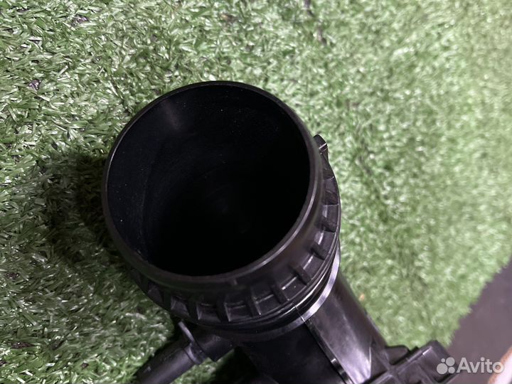 Трубка провода воздушный на Mercedes